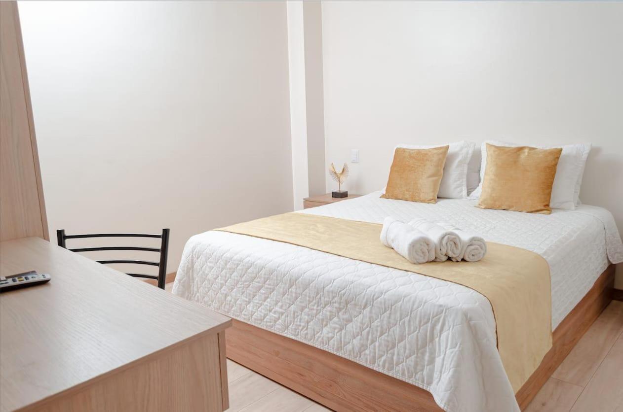 Hotel Brist0L Suites Centro Historico Cuenca Dış mekan fotoğraf